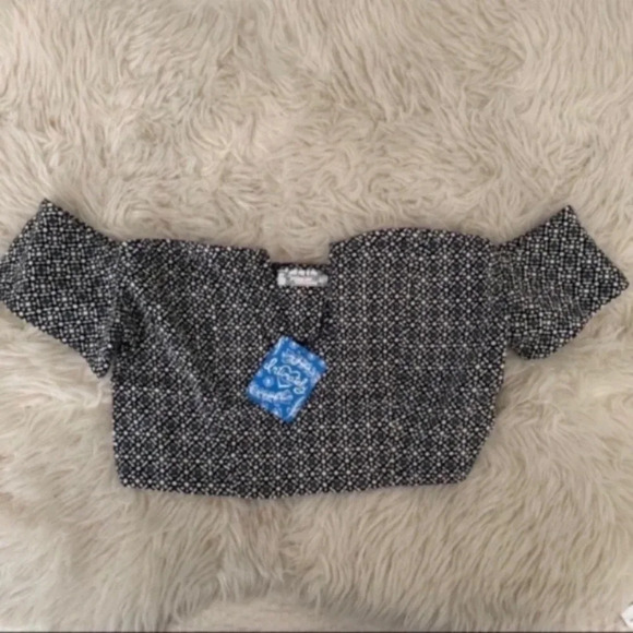 Free People black off the shoulder Lucky Now Brami crop top L NWT - Picture 6 of 6